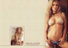 Джоанна Крупа (Joanna Krupa) у стены