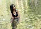 Нина Добрев (nina dobrev) в воде