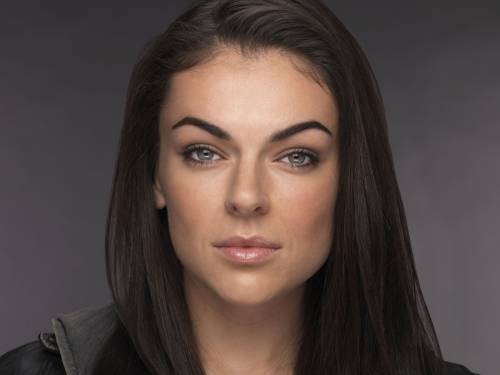 Серинда Свон (Serinda Swan) 1600x1200 _1